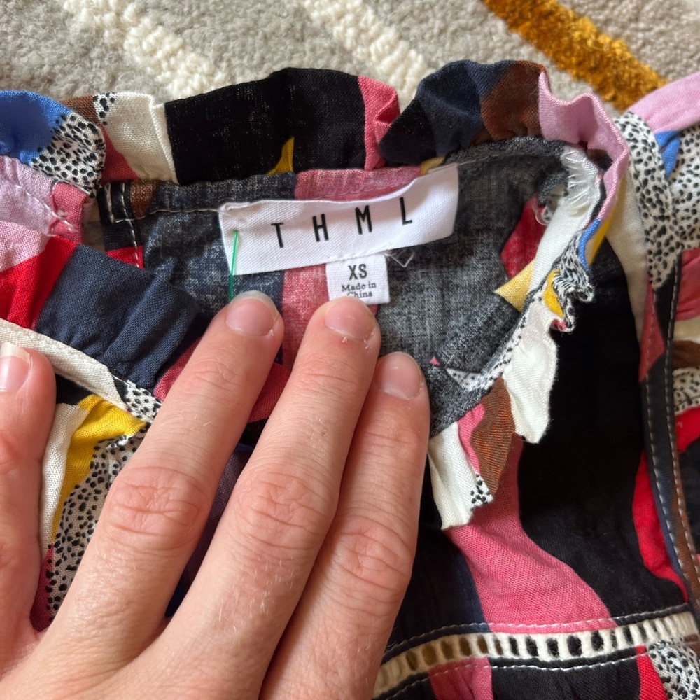 THML Multicolor Geometric Blouse - Picture 4 of 6